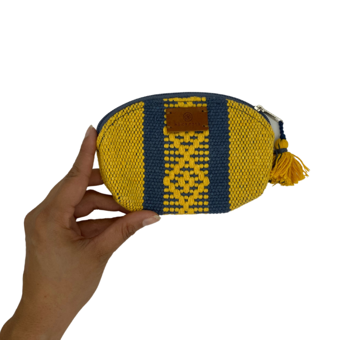 Monedero amarillo y gris