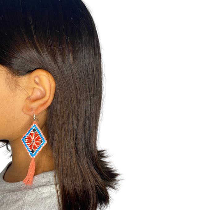 Pendientes Tzotzil rombo rojo y azul